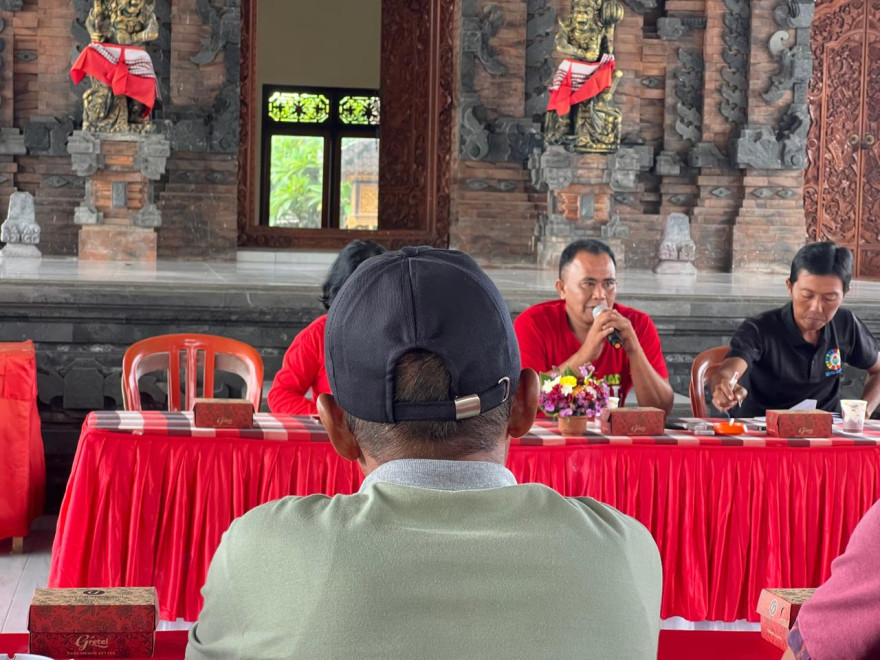 RAPAT KOORDINASI FORUM SEKRETARIS DESA DAN OPERATOR SIKEUDES SE KECAMATAN SELEMADEG TIMUR TAHUN 2025