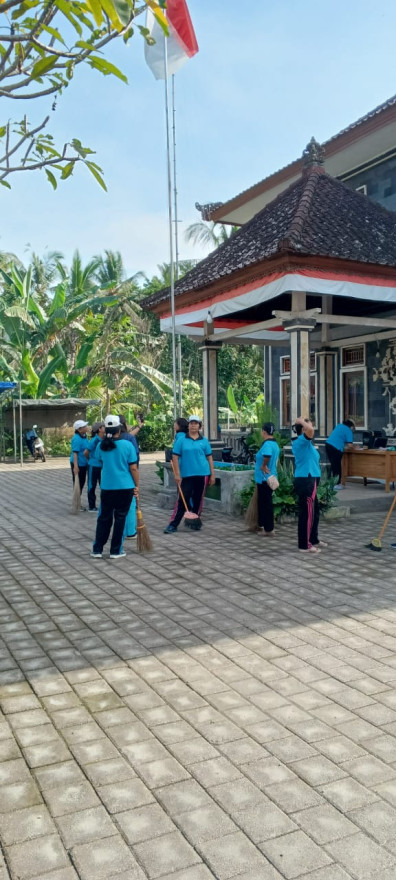 KEGIATAN KERJA BAKTI DALAM RANGKA BULAN BAKTI GOTONG ROYONG TAHUN 2025