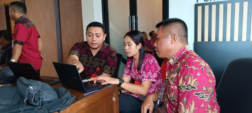 Konsultasi Website dan E-Surat di Dinas Komunikasi Dan Informatika Kabupaten Tabanan